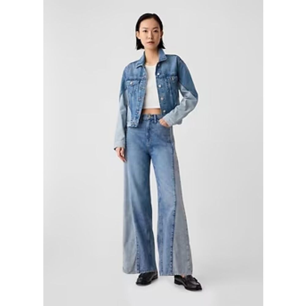 GAP Women's Light Blue Two Toned Wide Leg Jeans